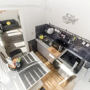 Appartement Centre Hidden Gem! For Up To 3 People, Bruxelles