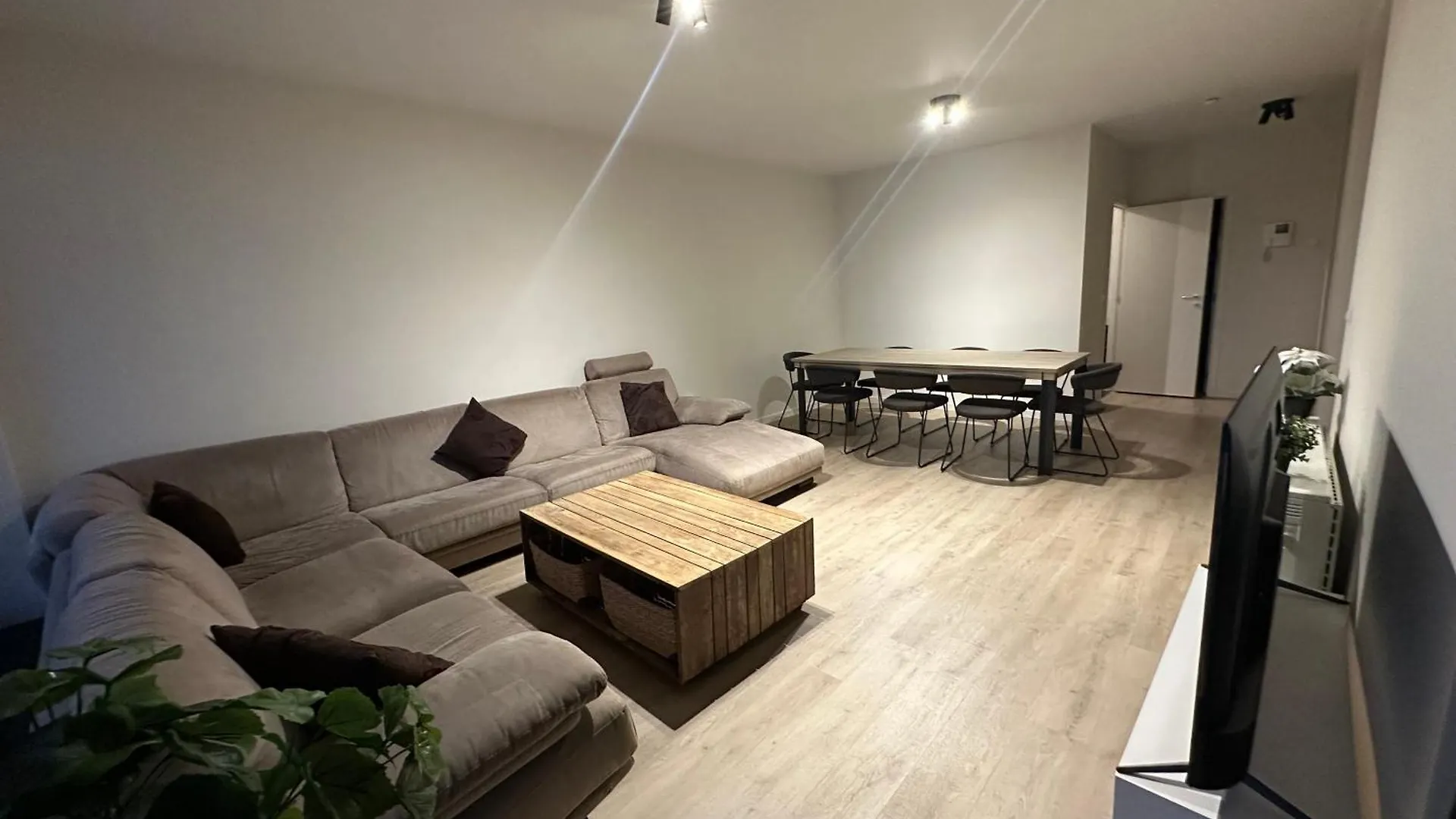 Apartment In Brussels City With Beautiful View
